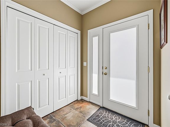 3rd image of 506 Milton Commons Blvd