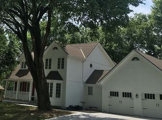 1209 NW Hawk Crk, Blue Springs, MO 64015