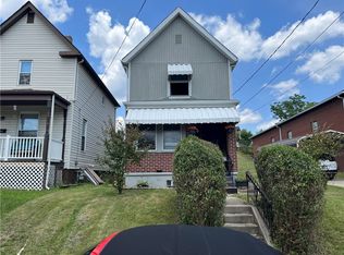 1190 Summerlea Ave, Washington, PA 15301