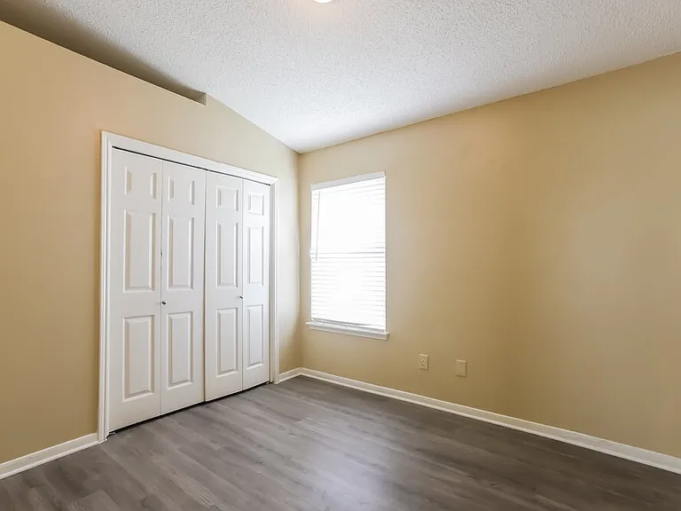 7706 Ellis Dr — Photo 12