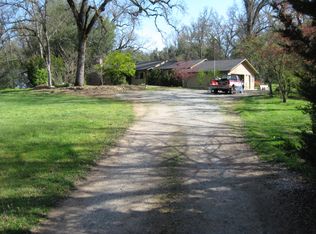 17716 Lasso Loop, Penn Valley, CA 95946