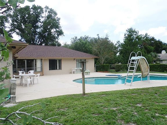 2nd image of 1889 E Crowley Cir