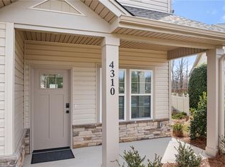 4310 Mossy Wood Cir, Greensboro, NC 27409