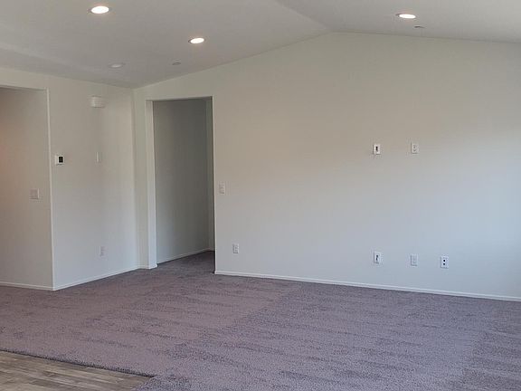 5th image of 10563 Pampas Ct