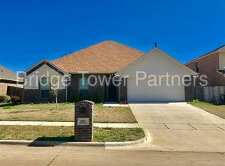 2802 Tenison Dr, Ennis, TX 75119