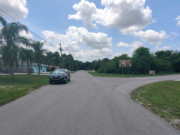 4th image of 2279 Bendway Dr