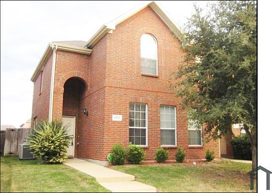 1st image of 5438 Avery Ln