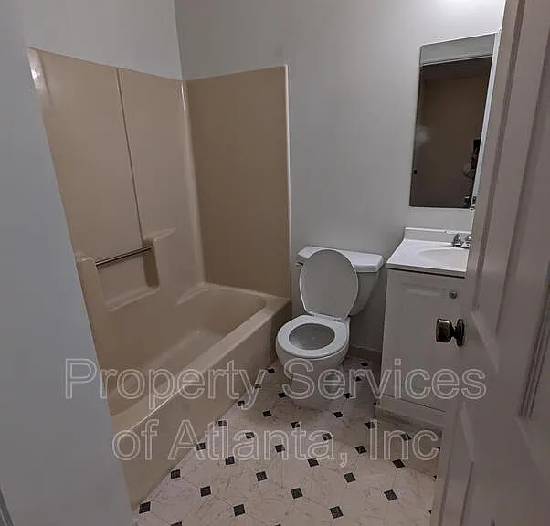 4512 Golf Vista Cir — Photo 10
