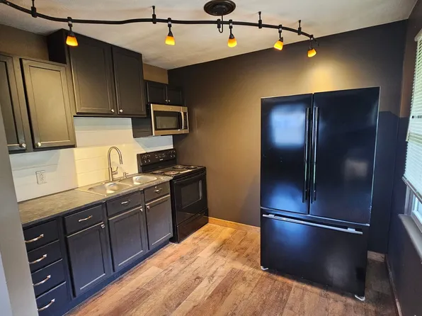 619-621 Cloverdale Ave, Crestline, OH 44827