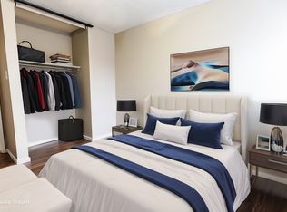 50 Haddon Rd SW, Calgary, AB T2V 2X7