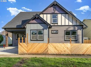 550 SE 8th Ave, Hillsboro, OR