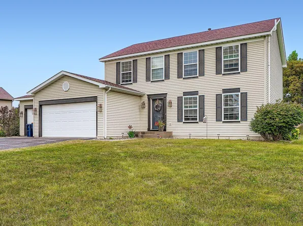 9485 204th St W, Lakeville, MN 55044