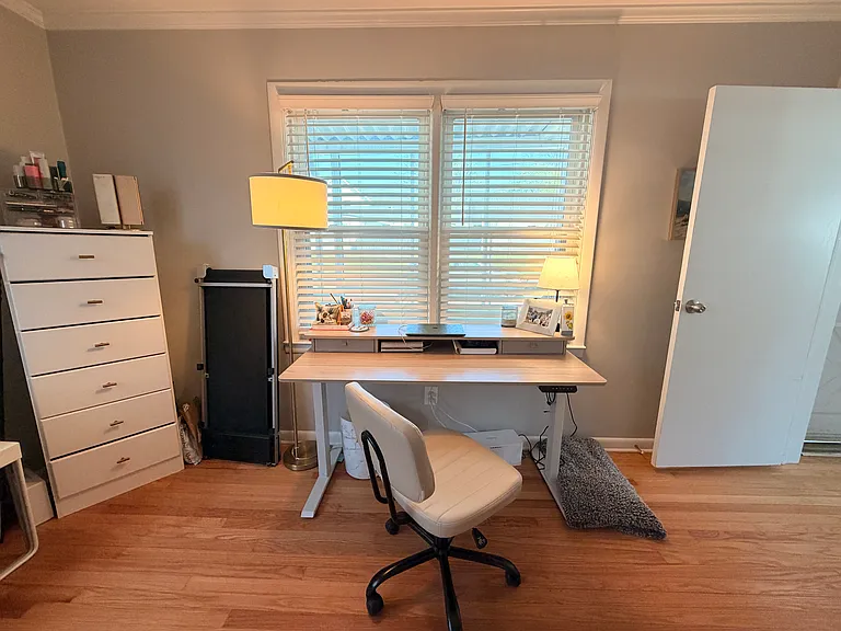 Second bedroom could also be set up as an office