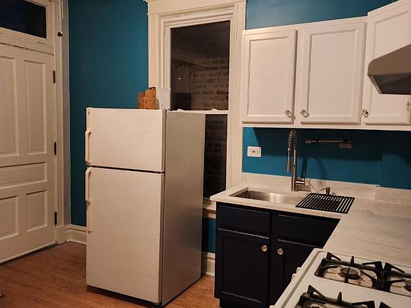 2nd image of 2107 W Coulter St #2R