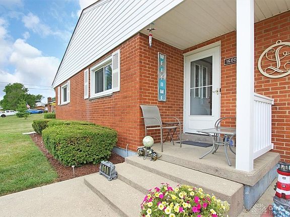 5th image of 1600 Berwick Ln