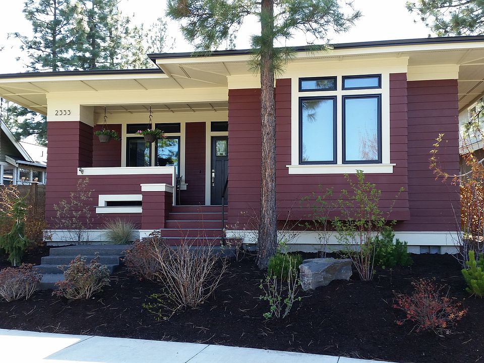 Street view of Prairie