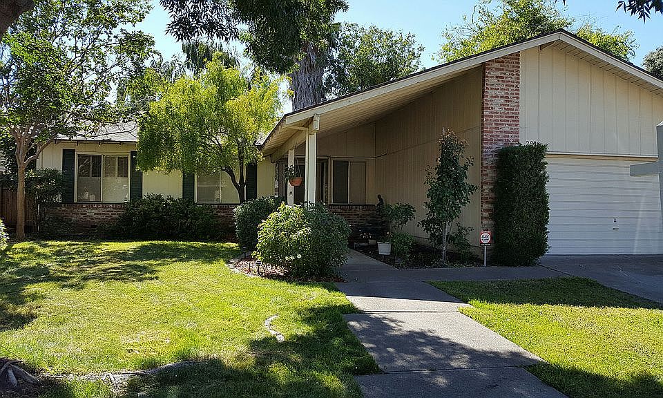 1st image of 2998 Chauncy Cir
