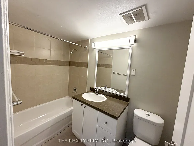 1209 Richmond St #1402 — Photo 7