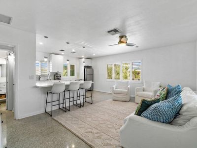 426 NE 7th Avenue #2g, Delray Beach, FL, 33483