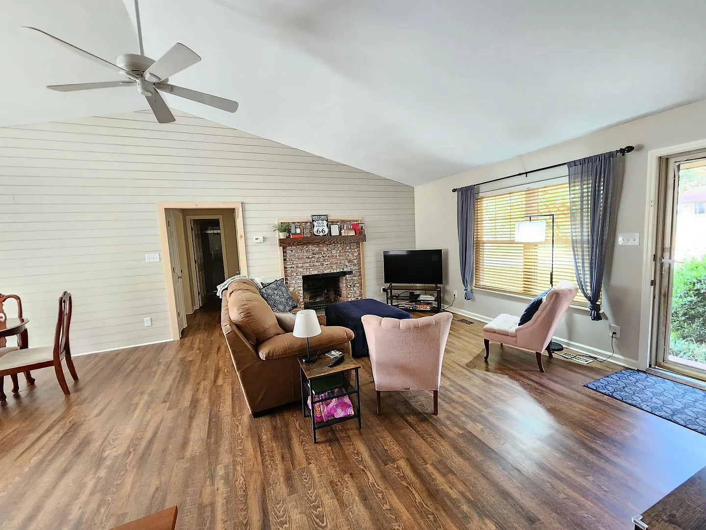 Maryville 37803 - Available Furnished or Unfurnished! — Photo 3