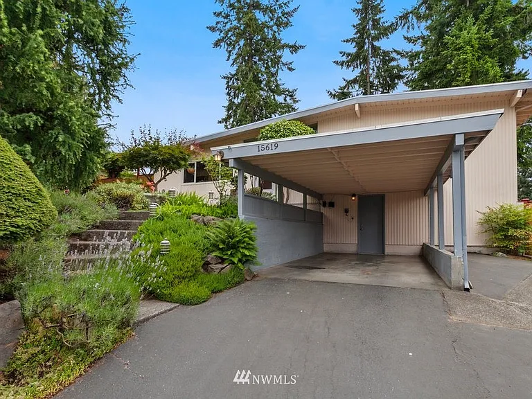 15619 SE 9th St — Photo 5