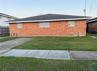 4527 Shalimar Dr, New Orleans, LA 70126