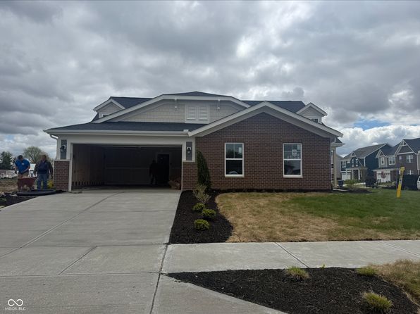 7367 Broadview Ln, McCordsville, IN 46055