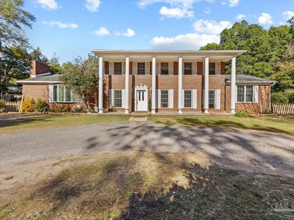 5560 Willard Norris Rd, Milton, FL 32570