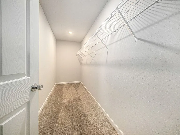 1027 Maple Ave — Photo 20