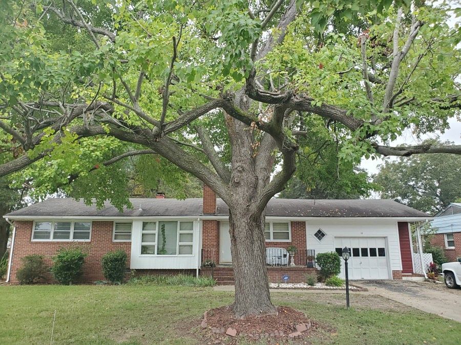1st image of 10 Snidow Blvd