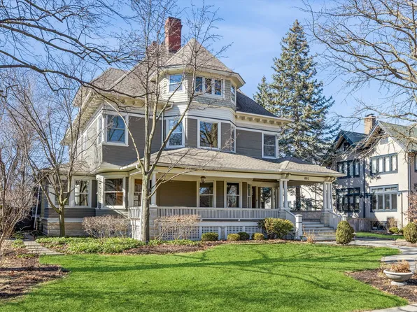 601 N Kenilworth Ave, Oak Park, IL 60302