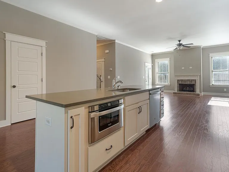 3347 Chase Ct — Photo 12