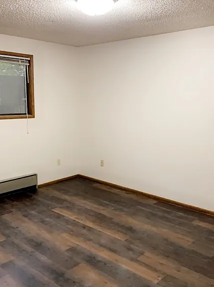 305 La Villa Dr — Photo 12
