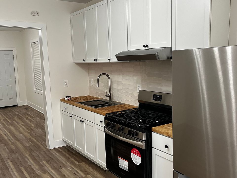 1st image of 8911 S Muskegon Ave #1F