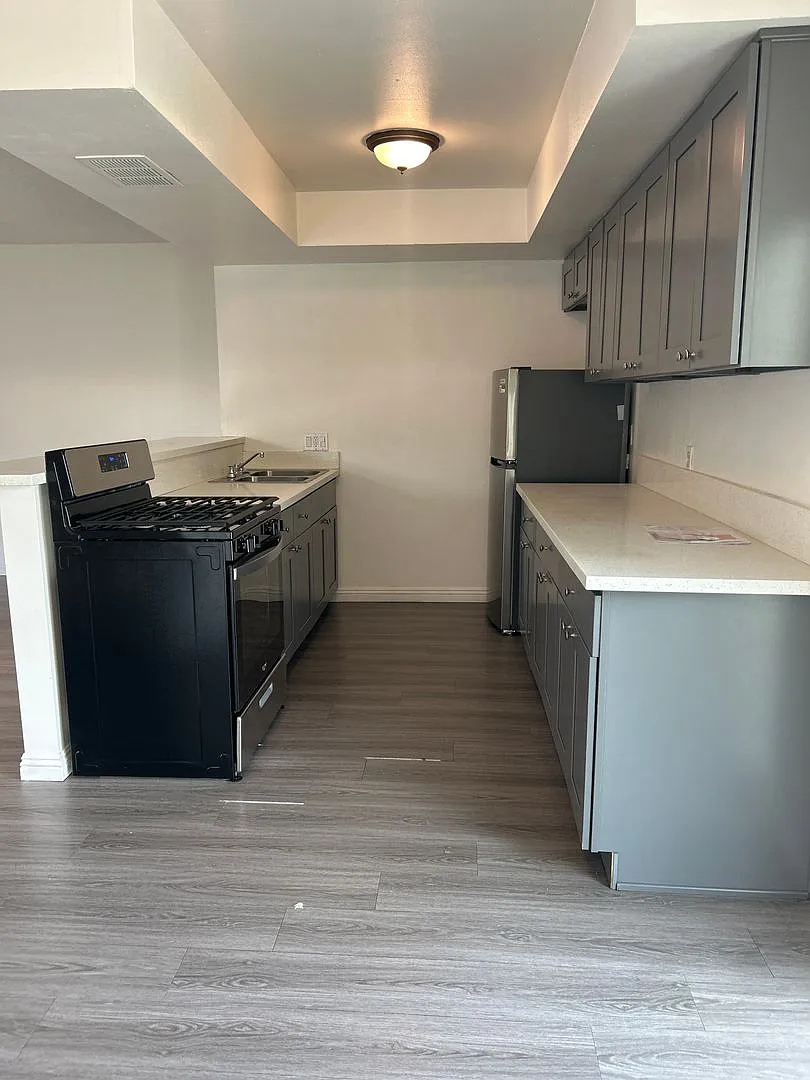231 N. Alhambra Ave. — Photo 3