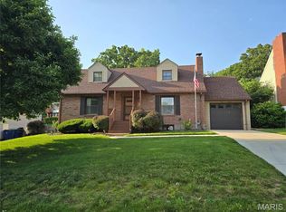 914 Trelane Ave, Saint Louis, MO 63126