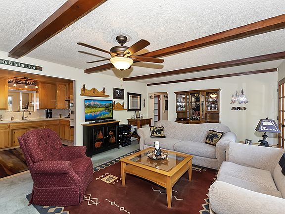 4th image of 325 Downey Dr