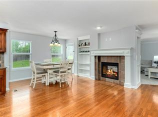 1354 Granite St, Lansing, KS 66043