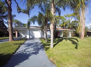 462 Avocado Ave, Sebastian, FL 32958