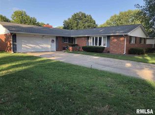 2317 Grinnell Dr, Springfield, IL 62704