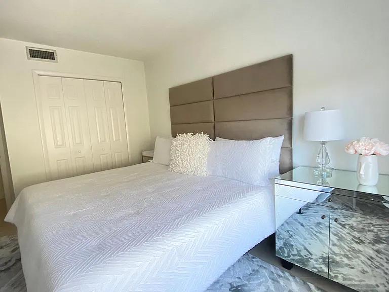 855 Dahlia Ln #307 — Photo 20
