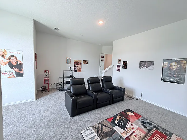 516 William Ct — Photo 26