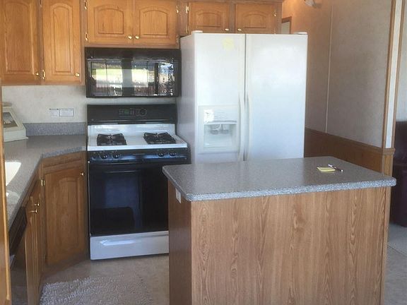 4th image of 3675 E Michigan Ave #44