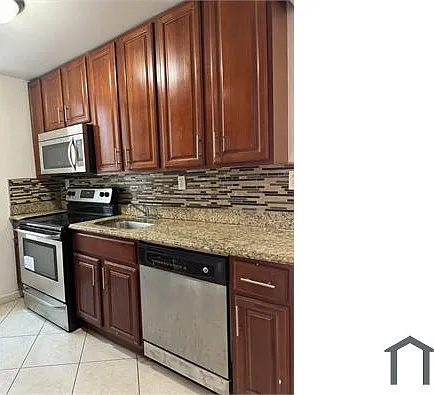 2131 Bruckner Blvd #1 — Photo 7