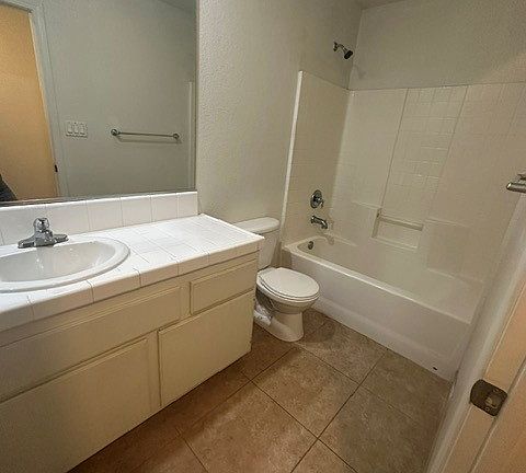 5th image of 5413 Coastal Wind St