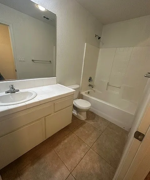 5413 Coastal Wind St — Photo 2