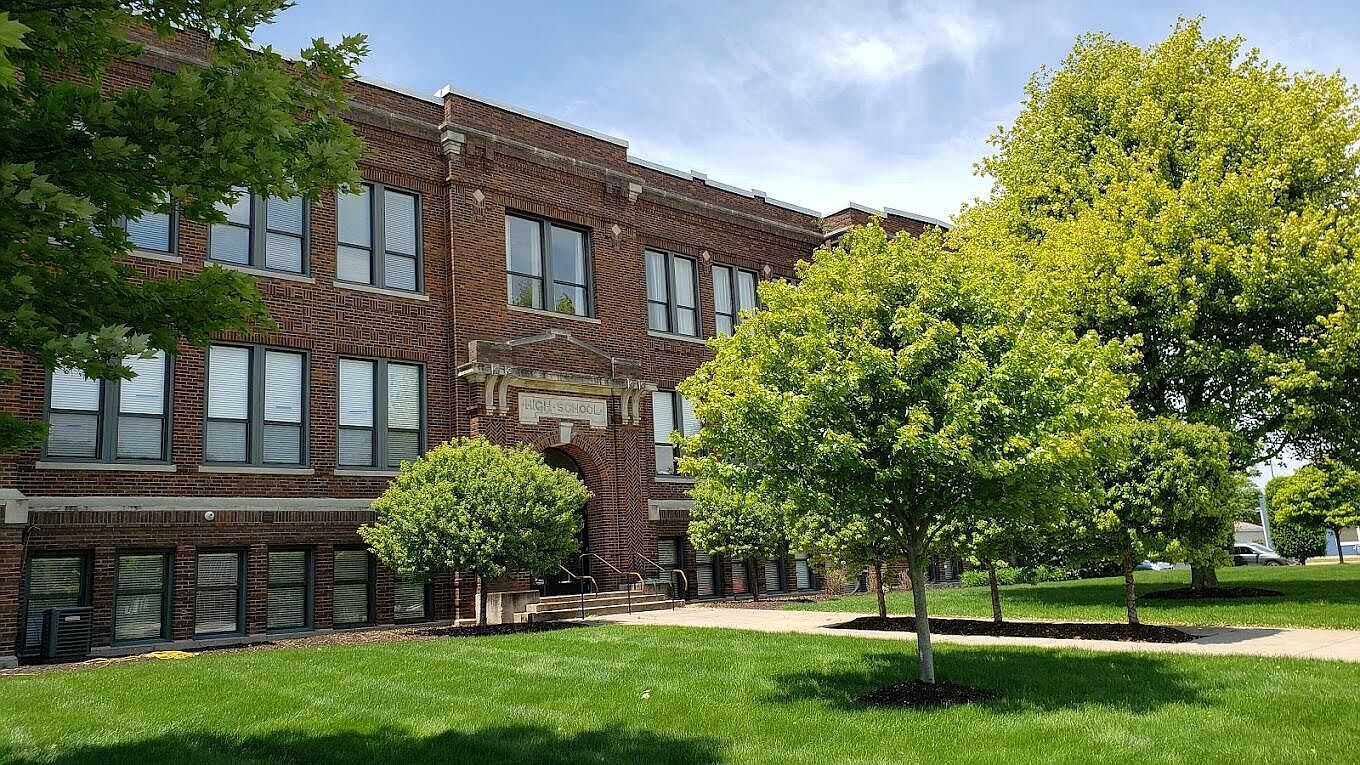 460 Broadway Street 105, South Haven, MI 49090 Zillow