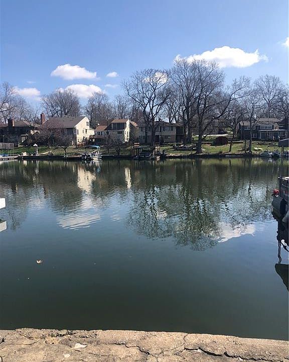 144 Beach Dr, Lake Tapawingo, MO 64015 Zillow