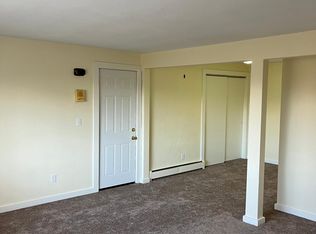 1144 Douglas Ave APT 11, Providence, RI 02904