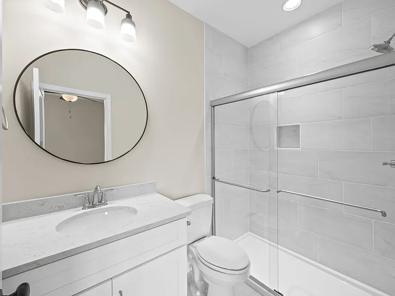 962 Horizon Ct — Photo 14